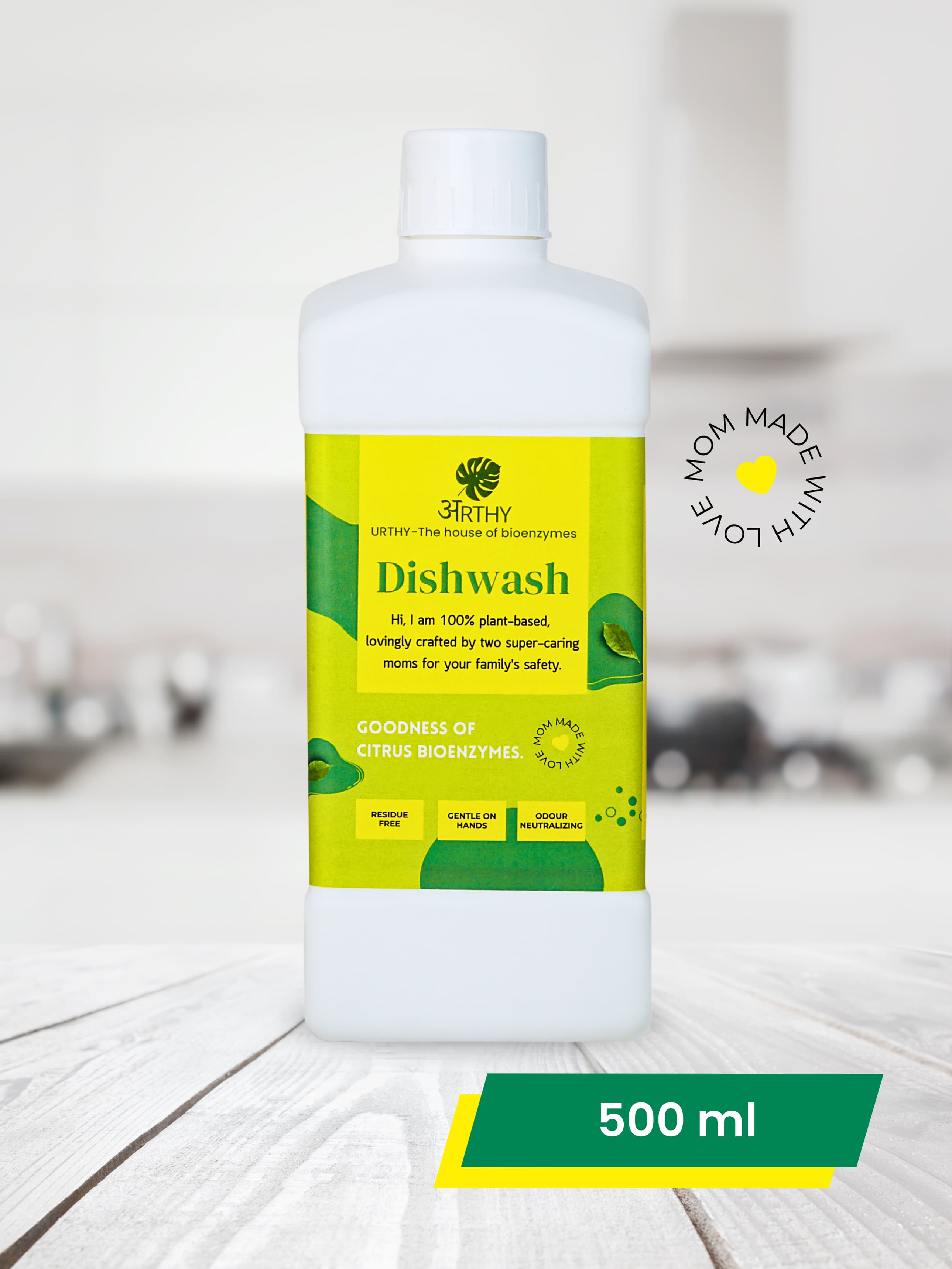 Dishwashing Liquid: Effective, yet gentle on hands & environment